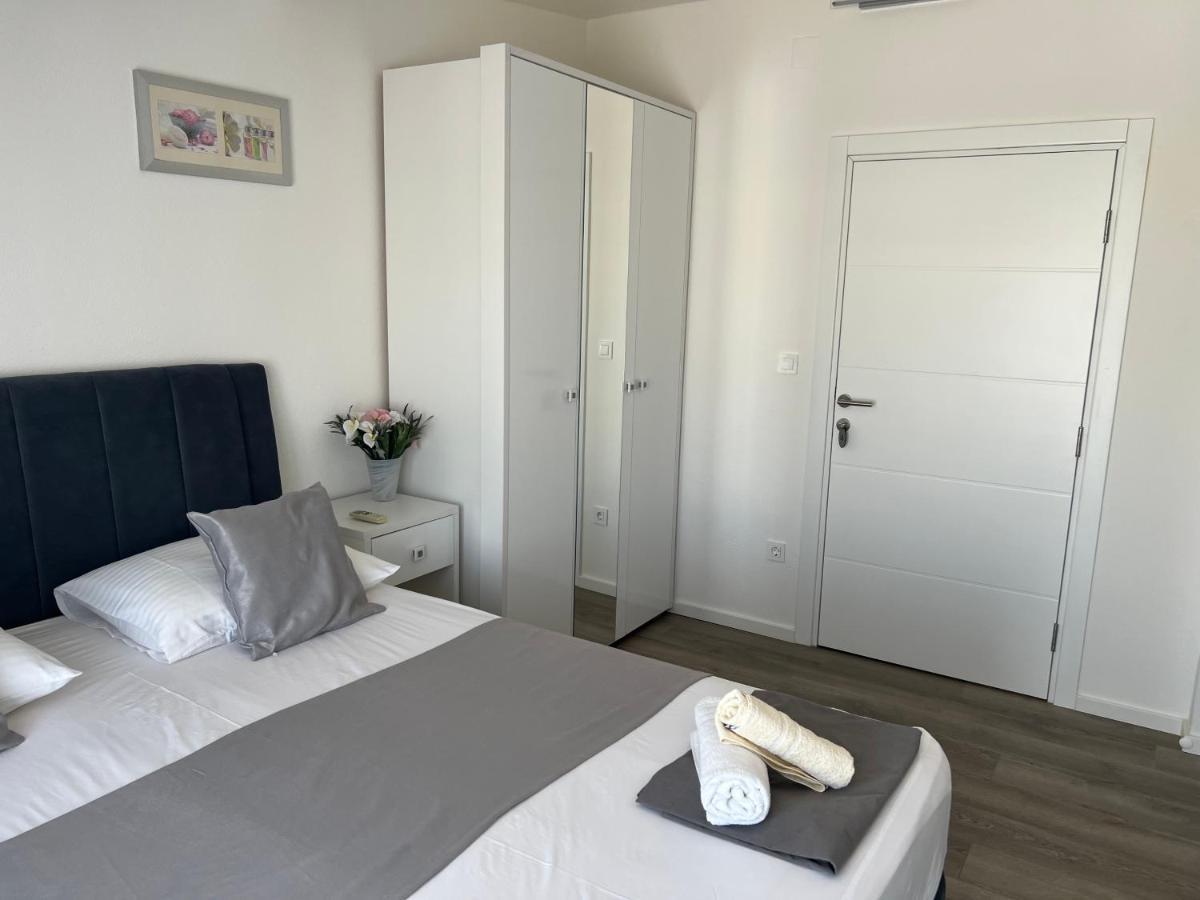 Apartments Villa Zdrava Трогир Экстерьер фото