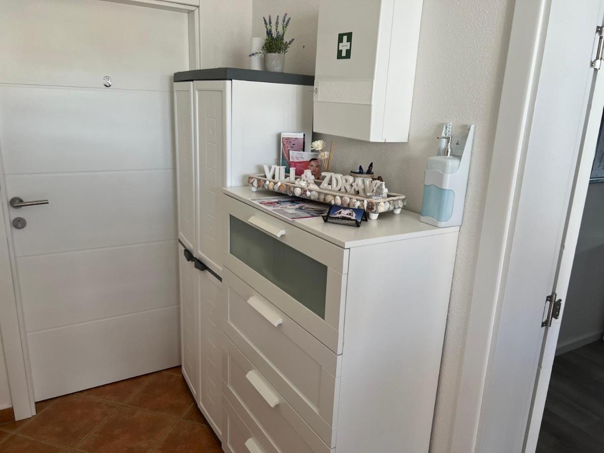Apartments Villa Zdrava Трогир Экстерьер фото