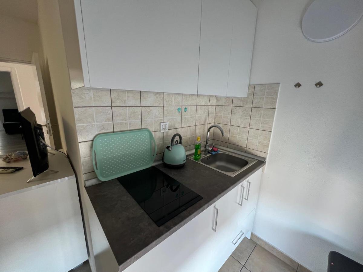 Apartments Villa Zdrava Трогир Экстерьер фото